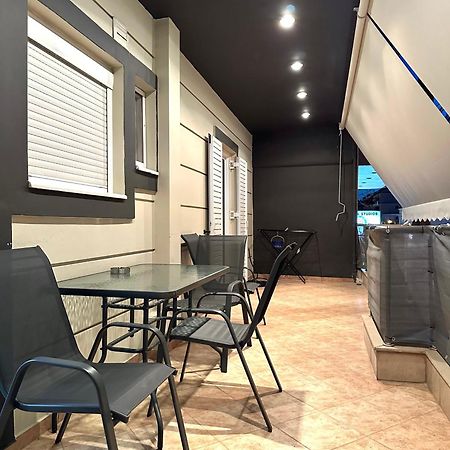 נפפקטוס Ecco Apartments I מראה חיצוני תמונה