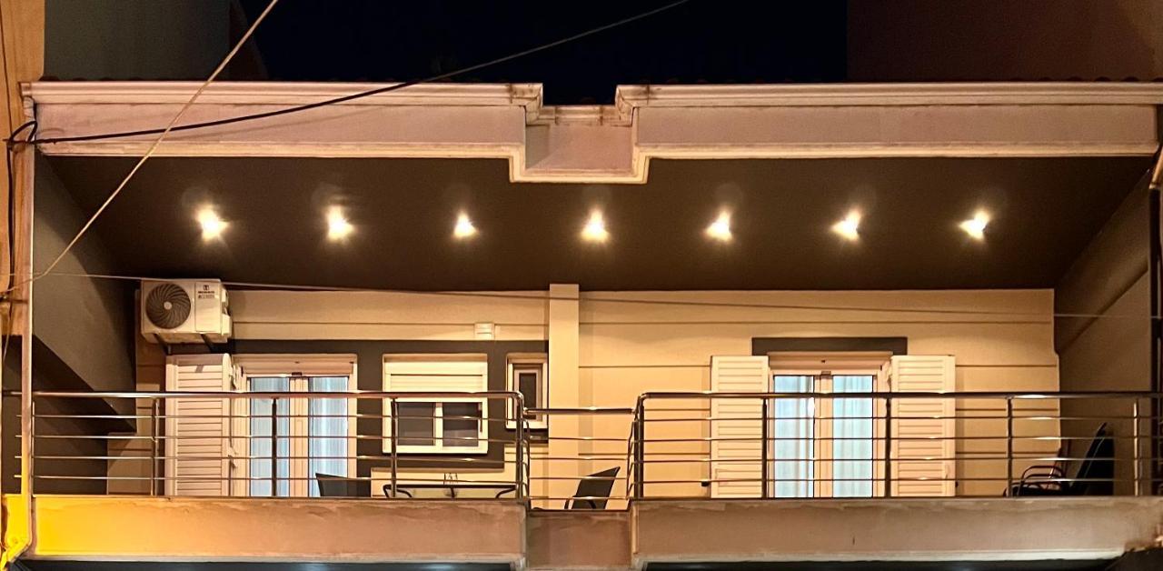 נפפקטוס Ecco Apartments I מראה חיצוני תמונה