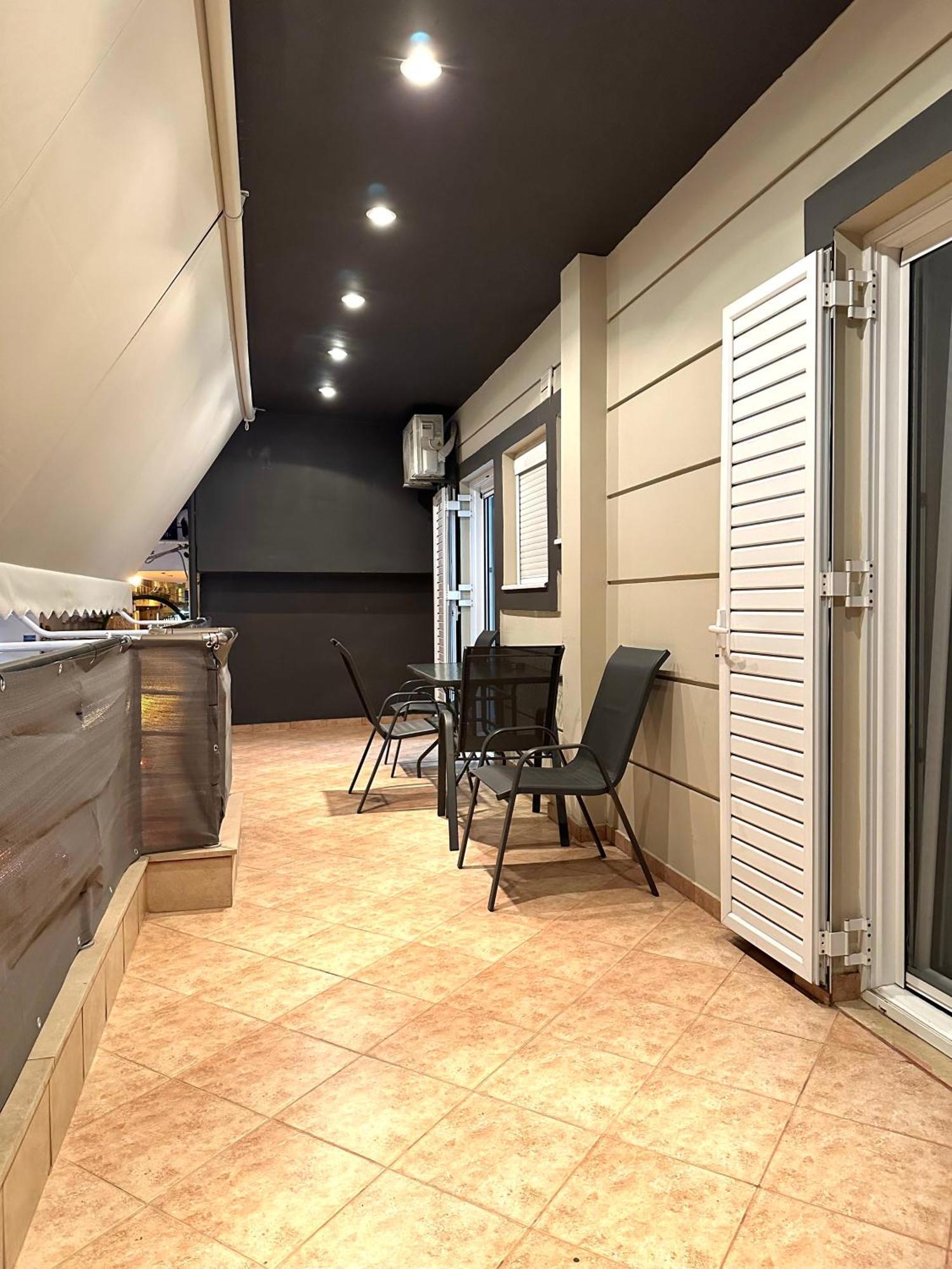 נפפקטוס Ecco Apartments I מראה חיצוני תמונה